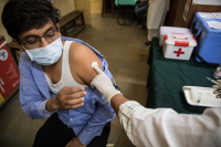 Người đàn ông Ấn Độ bị triệt sản khi đi tiêm vaccine Người đàn ông Ấn Độ bị triệt sản khi đi tiêm vaccine