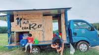 Ông bố "độ" ô tô thành quán cà phê di động, đưa vợ con du lịch khắp nơi