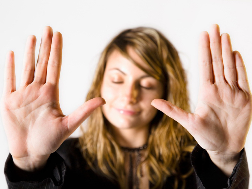Người ấy yêu cầu quan hệ khi tôi chưa có tình cảm đậm sâu Người ấy yêu cầu quan hệ khi tôi chưa có tình cảm đậm sâu
