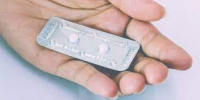 Chóng mặt, buồn nôn sau uống thuốc tránh thai khẩn cấp có đáng lo?